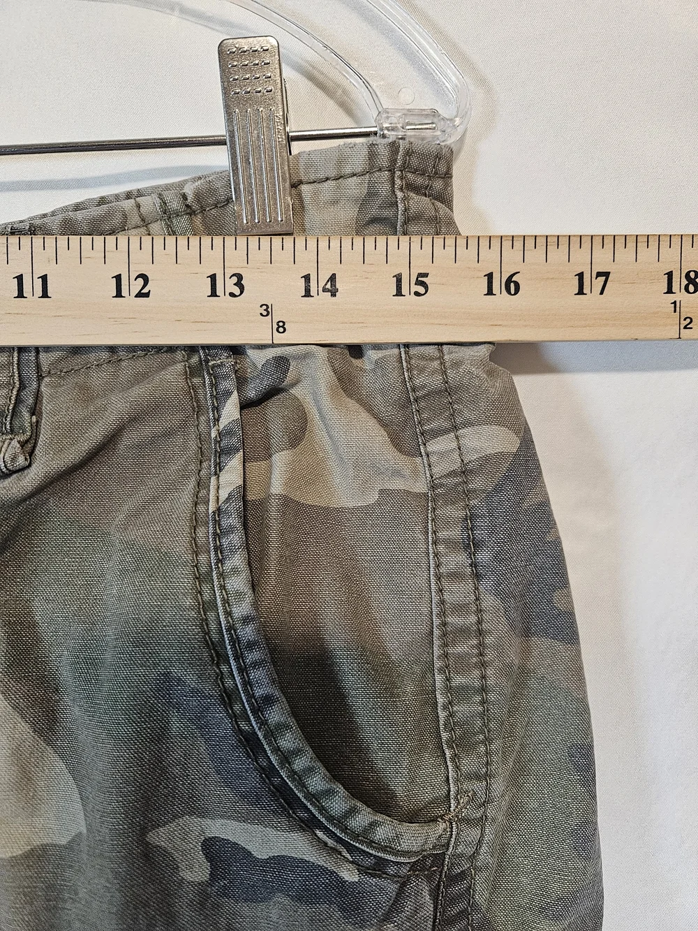 Scotch & Soda Men's Camouflage Cargo Shorts - Green & Tan Camo